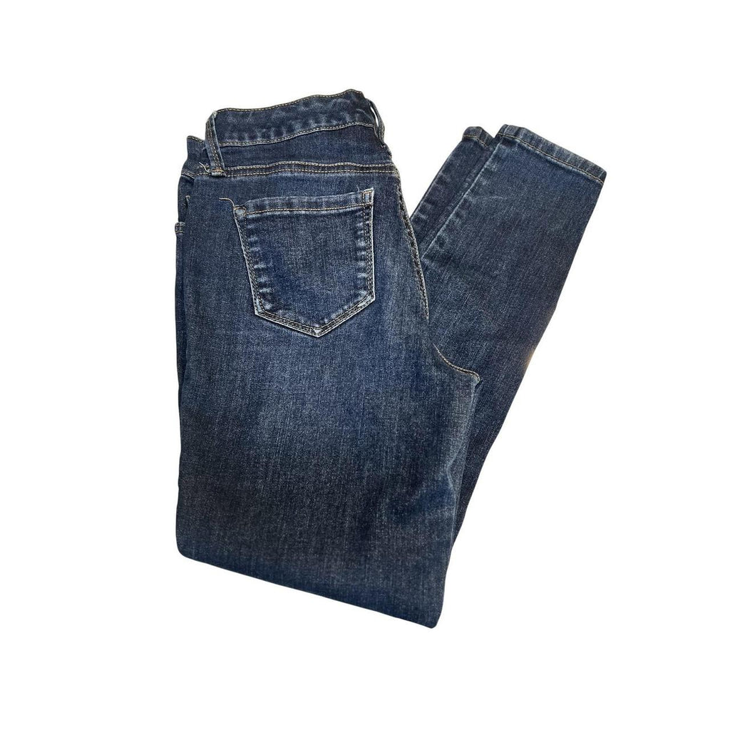 Crown & Ivy Women's Blue and Navy Jeans 2 Short