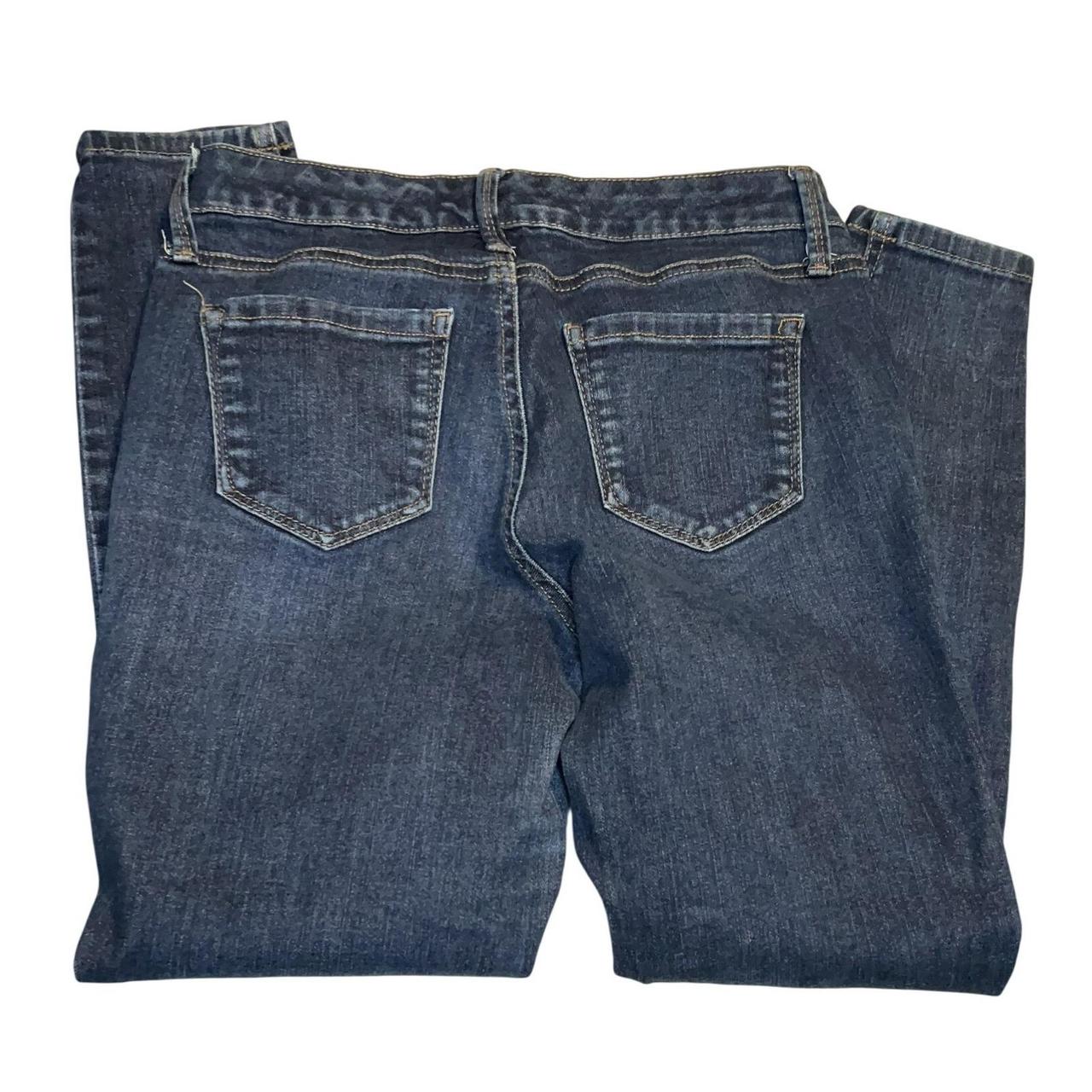 Crown & Ivy Women's Blue and Navy Jeans 2 Short